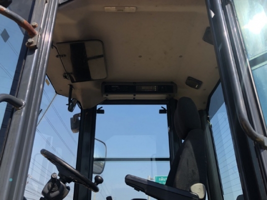 ขายรถตักล้อยาง KOMATSU WA200-6 ปี 2010 รถนอกนำเข้าจากญี่ปุ่น สภาพสวยพร้อมใช้ มีVDOการทำงานครับ