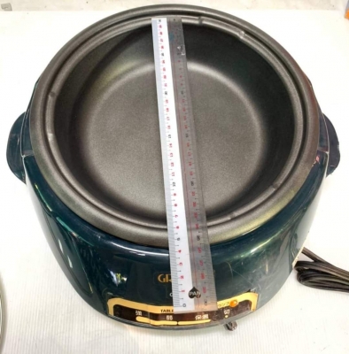 300 บ.ส่งถึงบ้านฟรี โทร 083-2000058 LINE ID: line832923 GRILL PAN กะทะย่างก้นเรียบแบน ยี่ห้อ GRISCIE