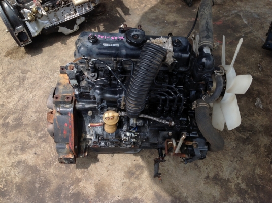 ขายเครื่องเก่าญี่ปุ่น 4สูบ ยี่ห้อ มิตซูบิชิ รุ่น K4F ระบบไดเร็คอินเจ็คชั่น ขนาด  38 แรงม้าสภาพสวยมากๆ