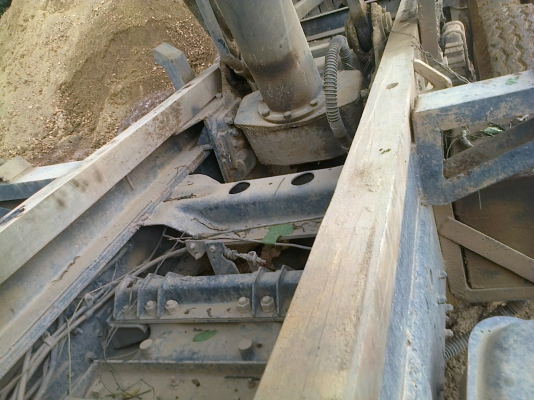 (รถยังอยู่..หลุดมัดจำ..ลงรายละเอียดใหม่..)10ล้อดั้มFM3M NLDห้างแท้ ดั้มหน้าพระลาน