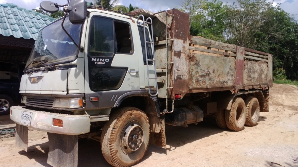 (รถยังอยู่..หลุดมัดจำ..ลงรายละเอียดใหม่..)10ล้อดั้มFM3M NLDห้างแท้ ดั้มหน้าพระลาน