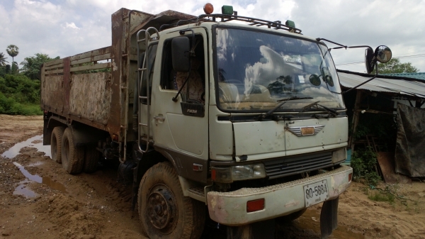 (รถยังอยู่..หลุดมัดจำ..ลงรายละเอียดใหม่..)10ล้อดั้มFM3M NLDห้างแท้ ดั้มหน้าพระลาน