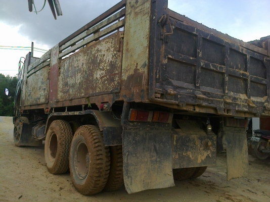 (รถยังอยู่..หลุดมัดจำ..ลงรายละเอียดใหม่..)10ล้อดั้มFM3M NLDห้างแท้ ดั้มหน้าพระลาน