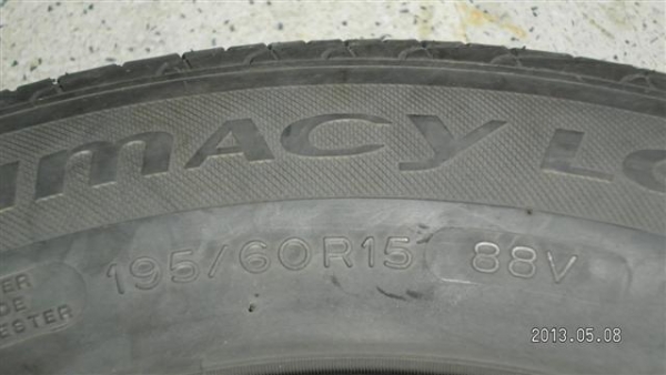 ขายยางมิชลินวีวาซี ปี 09 ขอบ 15