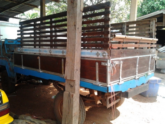 ***ขายแล้วครับขอบคุณ Truck2hand ขาย แต๋น4ล้อ KUBOTA ET110 11แรง ช่วงล่างเดิมๆ คัสซีหน้า4 เกียร์ใหญ่ 5เกียร์6ล้อโตโยต้า คานหน้าบัดดี้ หลังโตโยต้า กระบะพื้นไม้คอกไม้ เครื่องดีติดง่าย ยางดี4เส้น พร้อมใช้พร้อมลุยงาน  ราคาต่อรองได้ครับ