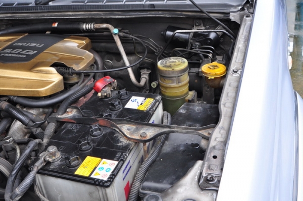 ขายรถกระบะอีซูซุ ดีแม็คแคป DMAX CAB  3000Di turbo SLX รุ่นท้อป ปี 2003