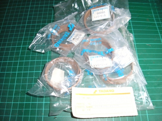 TADANO,PART NO.913-011-05000,PART NAME.BEARING PLAIN