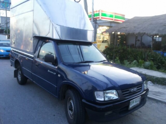 ISUZU ดราก้อน ปี01 สวยเดิมๆ วิ่ง 1.4 แสน ตู้ทึบอย่างดี