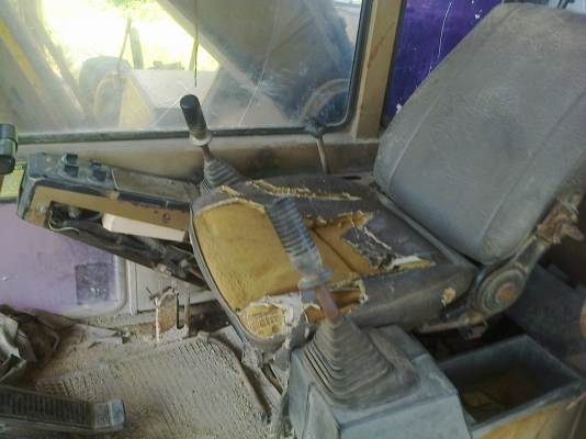 (มี4รายการขายเหมา) เจ้าของยกเลิกกิจการ.....เป็นเครื่องจักรกลหนักและรถบรรทุก