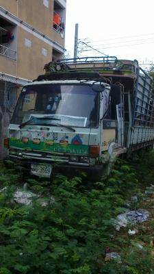 ขายรถ6ล้อ ประกอบเครื่อง175 อีซูซุ ตามสภาพ