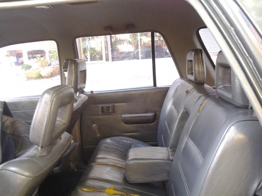 ไมตี้เอ็กเครื่องดีเซล2500 รุ่นwagon รถครอบครัว