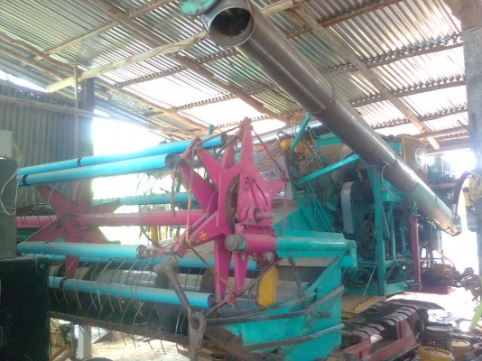 ขายรถเกี่ยวข้าว ไทยเจริญ