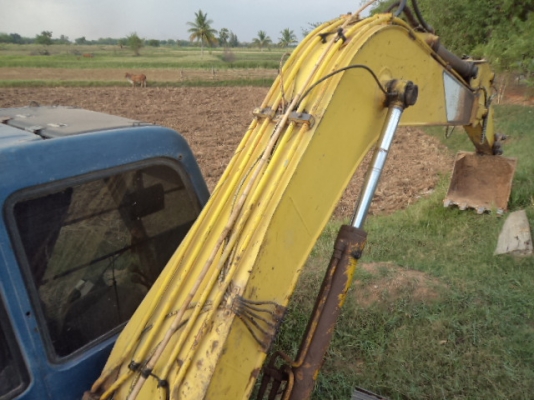 ขายรถแม็กโค สภาพดีพร้อมใช้งานคับ