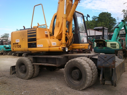 ขายรถขุด KOMATSU PW130