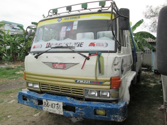ขาย Hino FD176B 6ล้อ รถประกอบ ยาว 6.50ม. ปี96. ขาย Hino FD176B 6ล้อ รถประกอบ ยาว 6.50ม. ปี96.