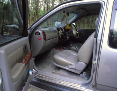 ขาย ISUZU Dmax CAB 4x4 3.0 LS I-TEQ ปี 2005