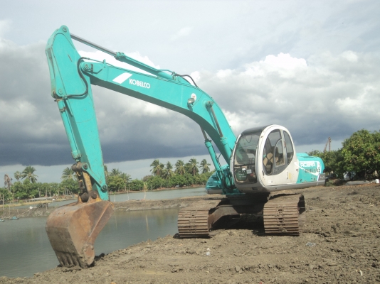ขายด่วน Kobelco SK200-2 Mark V เก่าญี่ปุ่นยังไม่เคยใช้งานในไทยสภาพดีมาก ๆๆๆ ขายด่วน Kobelco SK200-2 Mark V เก่าญี่ปุ่นยังไม่เคยใช้งานในไทยสภาพดีมาก ๆๆๆ