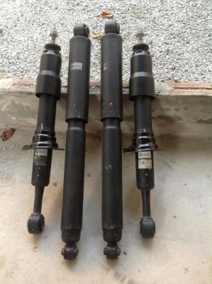 ขาย โช้คอัพ All new Ford ranger hilider