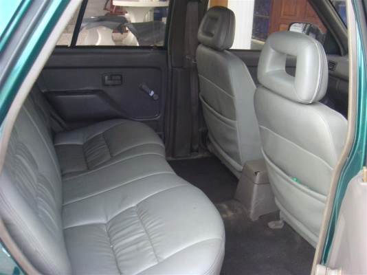 ขาย Isuzu  Cameo  ปี 94  เครื่อง 2500 ดีเซล พวงมาลัย Power ราคานี้มาเอาไปเลยครับ