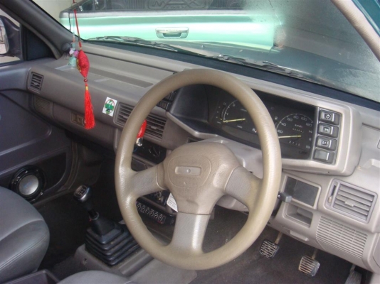 ขาย Isuzu  Cameo  ปี 94  เครื่อง 2500 ดีเซล พวงมาลัย Power ราคานี้มาเอาไปเลยครับ