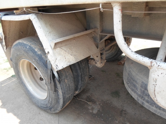 ขายสิบล้อ ไอ้หลง MITSUBISHI FUSO TF36xxx พ่วงแม่ลูก