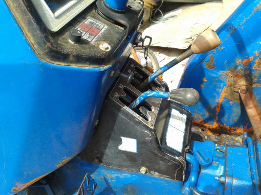 ขายรถไถkubota L2202    เพลาเดียว 22แรง เครื่องดีไม่ต้องเผาหัว เกียร์ดี