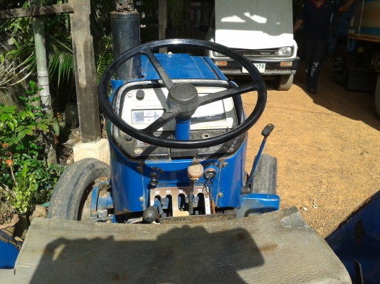 ขายรถไถkubota L2202    เพลาเดียว 22แรง เครื่องดีไม่ต้องเผาหัว เกียร์ดี