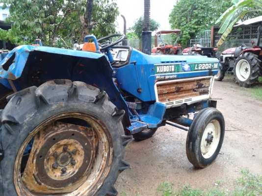 ขายรถไถkubota L2202    เพลาเดียว 22แรง เครื่องดีไม่ต้องเผาหัว เกียร์ดี