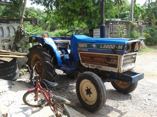 ขายรถไถkubota L2202    เพลาเดียว 22แรง เครื่องดีไม่ต้องเผาหัว เกียร์ดี