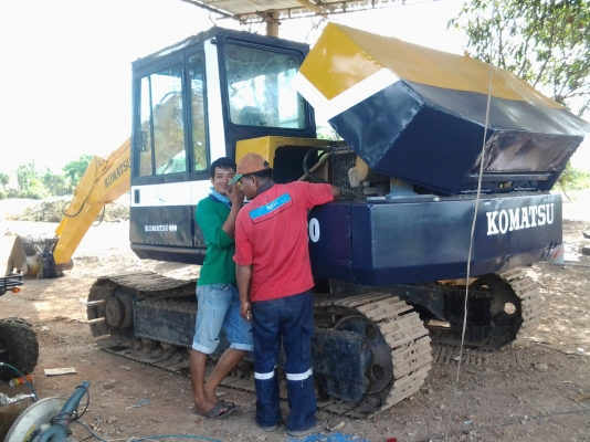 ขายแม็กโครKoMATSU PC 120.รุ่น3สวยพร้อมใช้ลอนเลอร์7ลูก120เต็มคับ