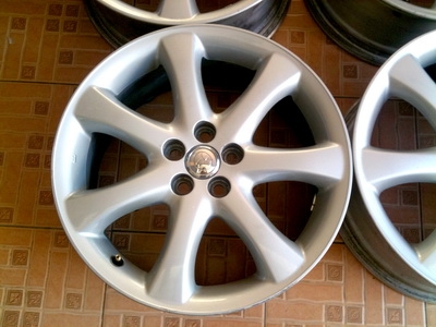 แม็กซ์วิช 17นิ้ว 5รู 100 ครบชุด สี่วง สภาพดีทั้งหมด ราคา 6,500บาท แม็กซ์วิช 17นิ้ว 5รู 100 ครบชุด สี่วง สภาพดีทั้งหมด ราคา 6,500บาท