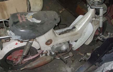 ขายชาลีเดิมๆสภาพจอดนิ่งๆนนทบุรครับรับเองลดเยอะ