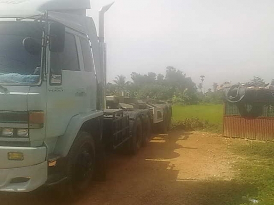 ISUZU FXZ240 รถ 10 ล้อหัวลาก หัวบางเดิม เครื่องเดิม รถปี 40 ISUZU FXZ240 รถ 10 ล้อหัวลาก หัวบางเดิม เครื่องเดิม รถปี 40