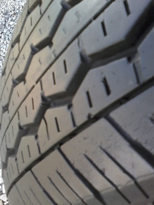 ขายยาง195R15C ปี 4711 BRIDGSTONERD-613 STEEL  1  ชุด