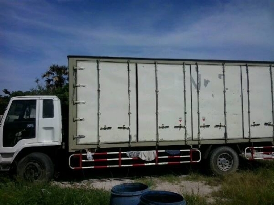 ขายด่วน รถ หกล้อ..ภายใน 24ชั่วโมง