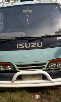 รถบรรทุก ยี่ห้อISUZU NKR หัวเดิม เครื่องเดิม คัซซีสวย