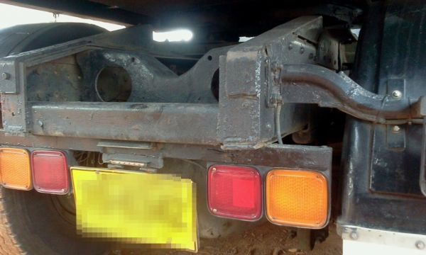 NISSAN DIESEL หัวเปลี่ยน เครื่องเปลี่ยน  ขายพร้อมหางสามเพลาค่ะ