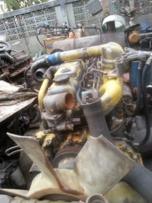 ขายเครื่ิองโกเบ Mitsubishi 6d31 ใส่ SK200 M3 รถตัดเอง