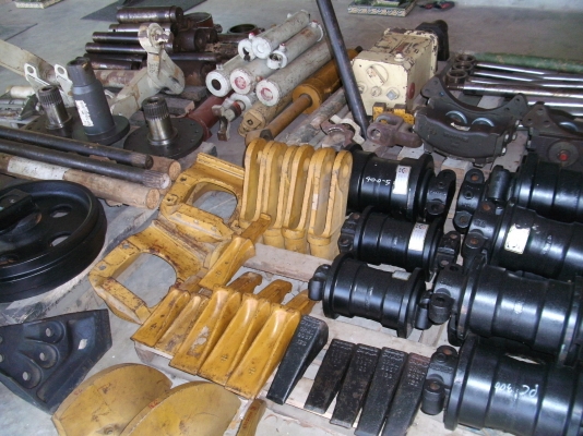 สินค้าคุณภาพในราคากลางสำหรับผู้บริโภค (บริการจัดส่งตามออเดอร์)สยามเจริญจักรกลหนัก นำเข้าเครื่องจักรกลหนักและวัสดุอุปกรณ์ทุกชนิด