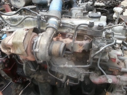 ขายเครื่อง Hino EP100 Turbo ยกลงจากรถบรรทุก