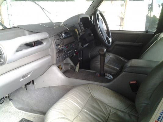 ขายด่วนครับ ก่อนที่จะแยกชิ้นส่วน แลนด์โรเว่อร์ ปี95 เครื่อง V8 1UZ 3.9CC 4X4 เบนซิน ขายด่วนครับ ก่อนที่จะแยกชิ้นส่วน แลนด์โรเว่อร์ ปี95 เครื่อง V8 1UZ 3.9CC 4X4 เบนซิน