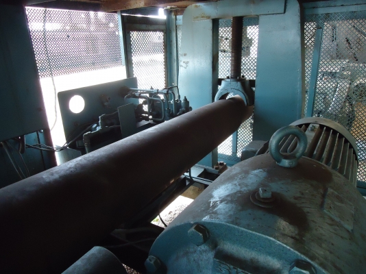 ขายแท่นม้วนเหล็กแผ่น