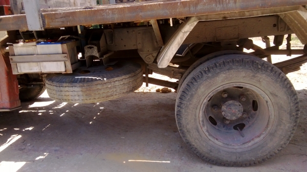 6ล้อมิตซูแคนเตอร์  เครนunic