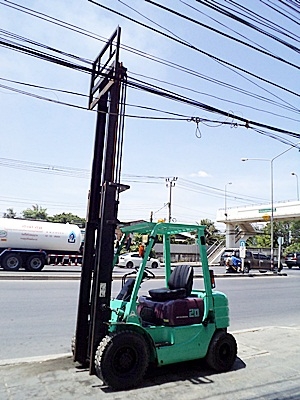 ขายรถยกมิตซูบิชิ 2 ตัน (รุ่นใหม่) เครื่องเบนซิน เกียร์ออโต้ กระบอกคู่ เสาสูง 4 เมตร พวงมาลัยเพาเว่อร์ สีเดิมจากนอก นำเข้าจากญี่ปุ่น ใช้งานได้ทันที ขายรถยกมิตซูบิชิ 2 ตัน (รุ่นใหม่) เครื่องเบนซิน เกียร์ออโต้ กระบอกคู่ เสาสูง 4 เมตร พวงมาลัยเพาเว่อร์ สีเดิมจากนอก นำเข้าจากญี่ปุ่น ใช้งานได้ทันที