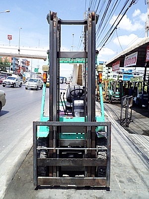 ขายรถยกมิตซูบิชิ 2 ตัน (รุ่นใหม่) เครื่องเบนซิน เกียร์ออโต้ กระบอกคู่ เสาสูง 4 เมตร พวงมาลัยเพาเว่อร์ สีเดิมจากนอก นำเข้าจากญี่ปุ่น ใช้งานได้ทันที ขายรถยกมิตซูบิชิ 2 ตัน (รุ่นใหม่) เครื่องเบนซิน เกียร์ออโต้ กระบอกคู่ เสาสูง 4 เมตร พวงมาลัยเพาเว่อร์ สีเดิมจากนอก นำเข้าจากญี่ปุ่น ใช้งานได้ทันที