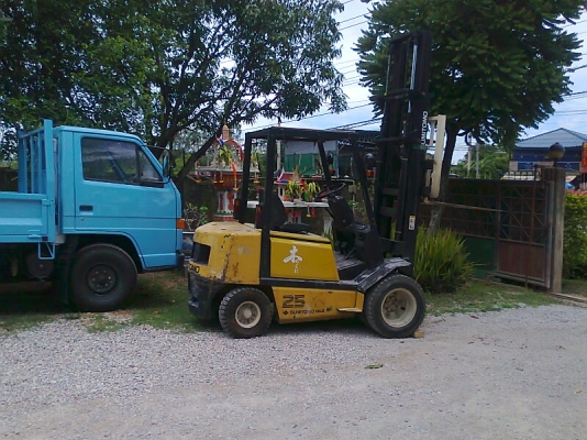 ขาย..รถฟอร์คลิฟต์ SUMITOMO 2.5 ตัน รถสวย เก่าญี่ปุ่น มีใบอินวอยล์.