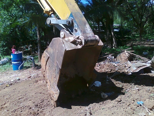 ขาย..รถแบคโฮ KOBELCO SK220 M3 รถสวย พร้อมใช้งานสุดขีด .