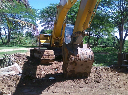 ขาย..รถแบคโฮ KOBELCO SK220 M3 รถสวย พร้อมใช้งานสุดขีด .