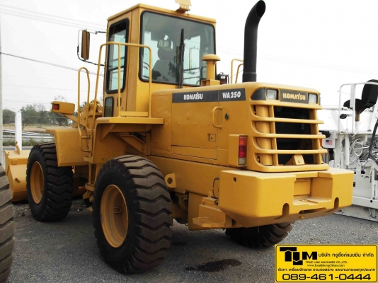 รถตักล้อยาง Komatsu รุ่น WA250-3L  นำเข้าจาก USA