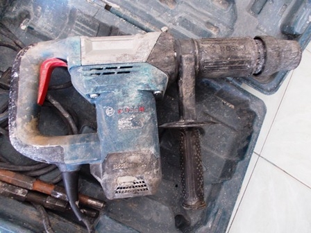 เครื่องสกัดคอนกรีต,สว่านเจาะทำลายบ๊อช รุ่น GSH 5X BOSCH Demolition Hammers